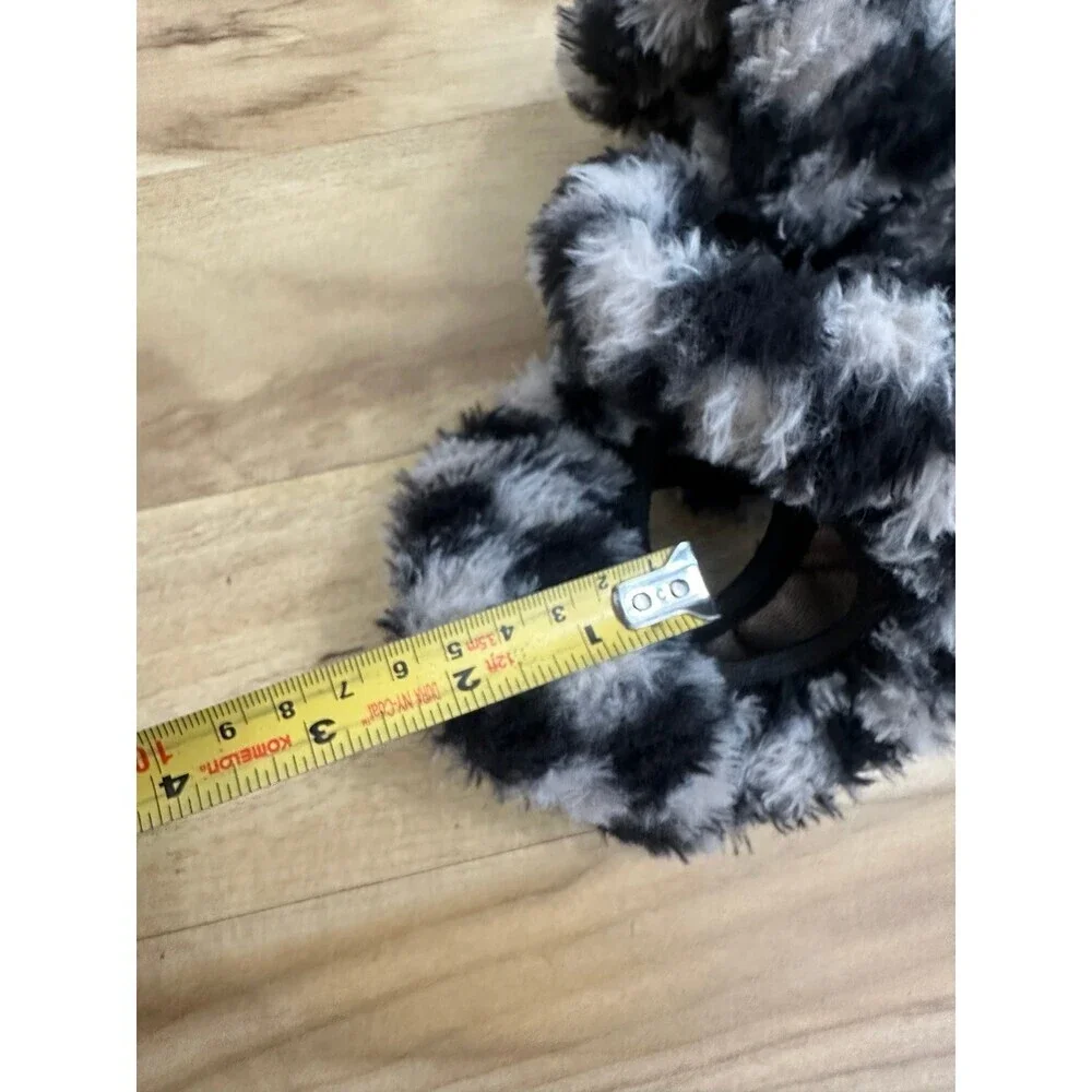 SHEIN black and white checkered fuzzy steering wheel cover